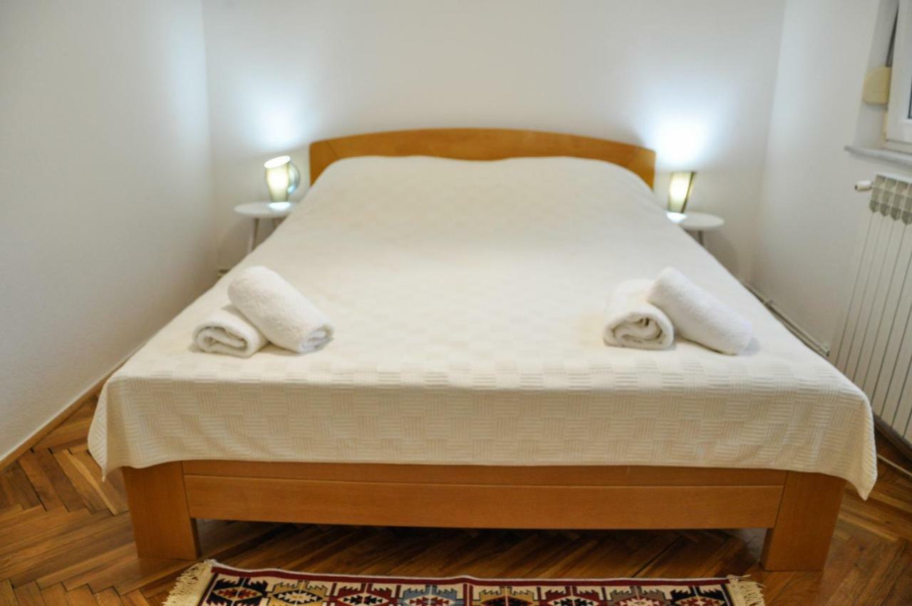 Zvekir - Old Town Apartment Szarajevó Kültér fotó