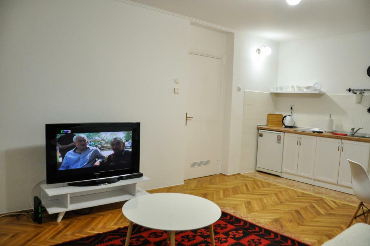 Zvekir - Old Town Apartment Szarajevó Kültér fotó