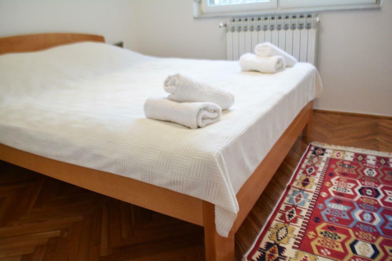 Zvekir - Old Town Apartment Szarajevó Kültér fotó
